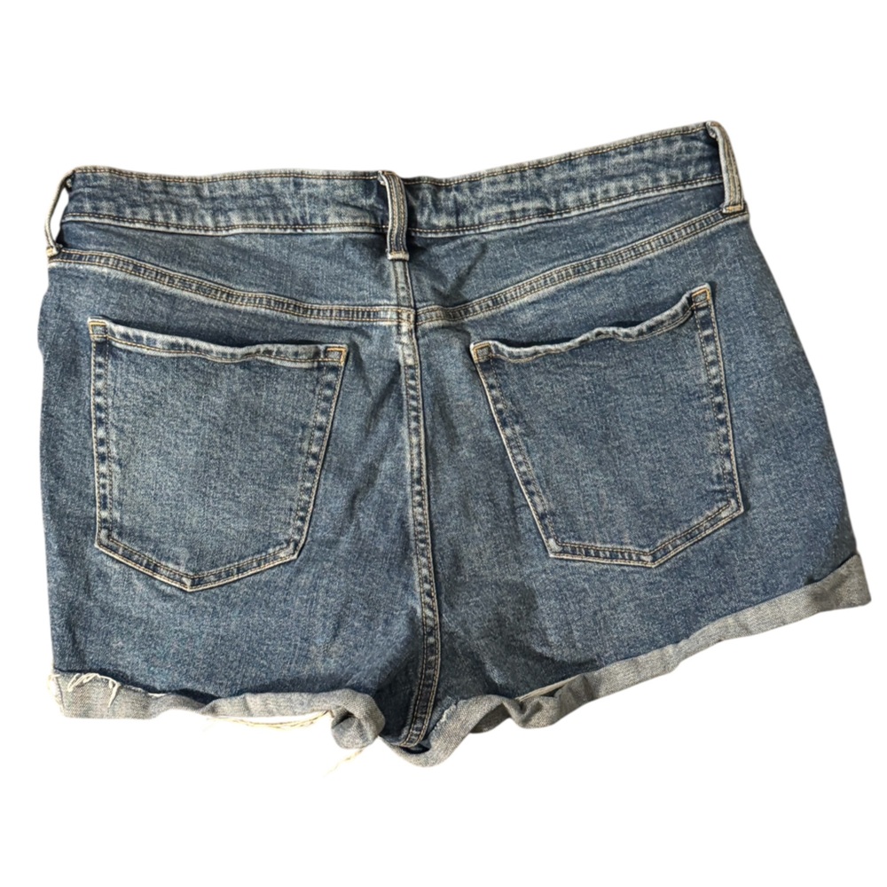 Old Navy Women's Dark Blue Rolled-Hem Denim Shorts - Picture 5 of 5